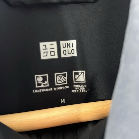 Uniqlo Seamless Down Jacket - Dark Blue- black - Picture 4 of 14